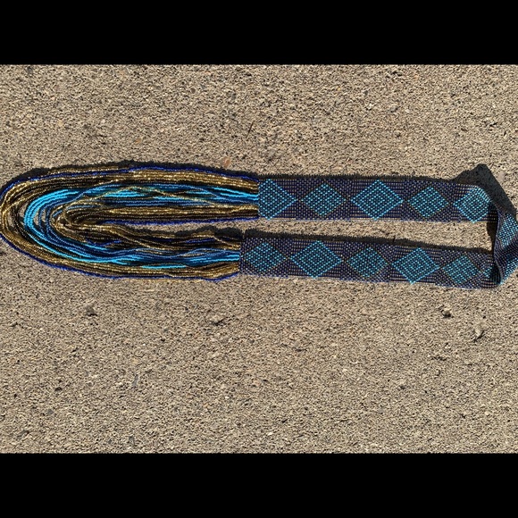 Hand beaded necklace made In Guatemala. - Picture 4 of 5